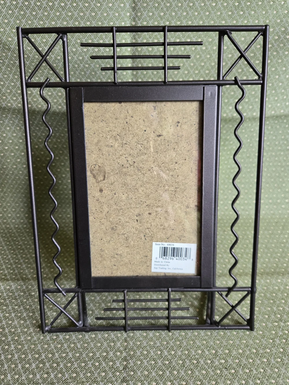 Modern Architectural Geometric Design Metal Photo Standing Frame